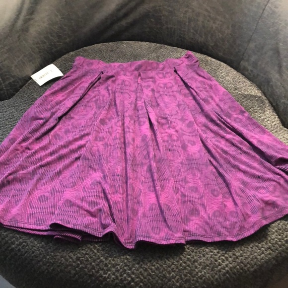 Lularoe Madison - Picture 1 of 2